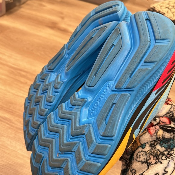 Saucony Ride 14 Runshield Solar Chill Sneakers - Picture 4 of 5